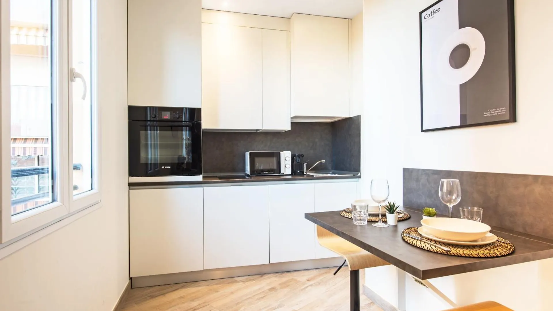 2Mn Monaco - Hypercentre - Appartement Renove - Bn Beausoleil France