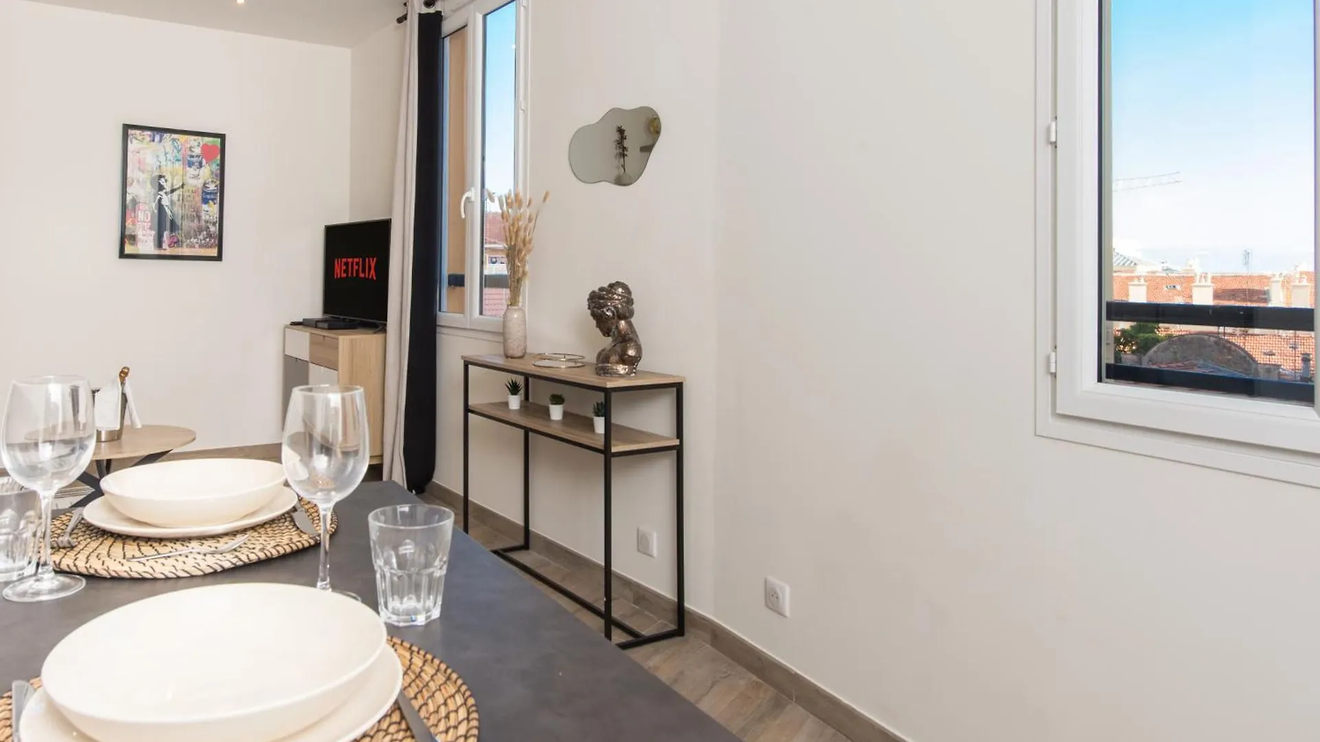 2Mn Monaco - Hypercentre - Appartement Renove - Bn Beausoleil 0*,  France